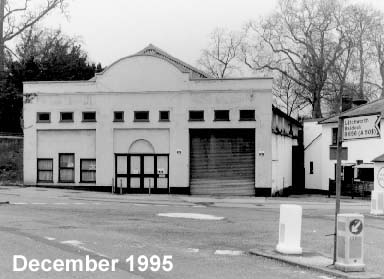 Hitchin London Transport Garage